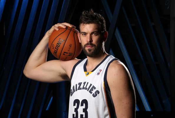 他利用假动 他利用假动