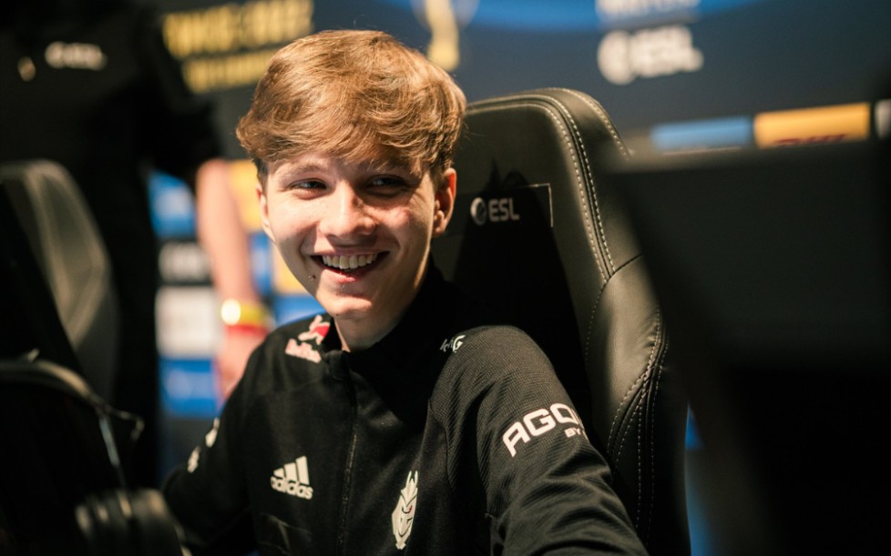 军级别的风 军级别的风