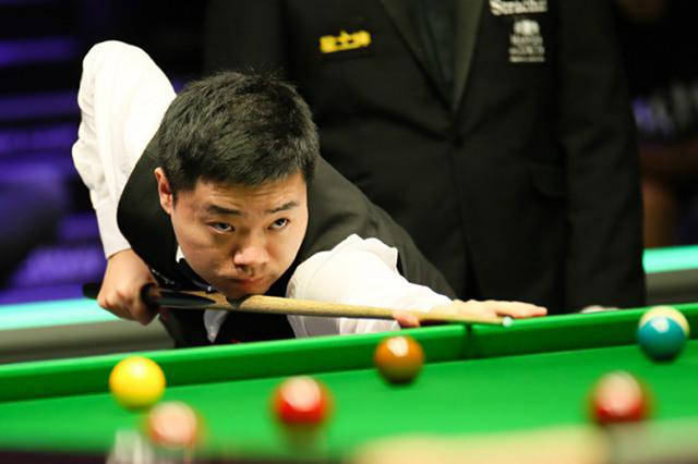 斗志与稳健 斗志与稳健