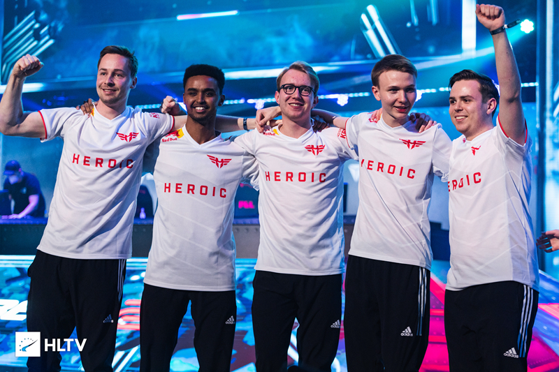 火药味的双 火药味的双