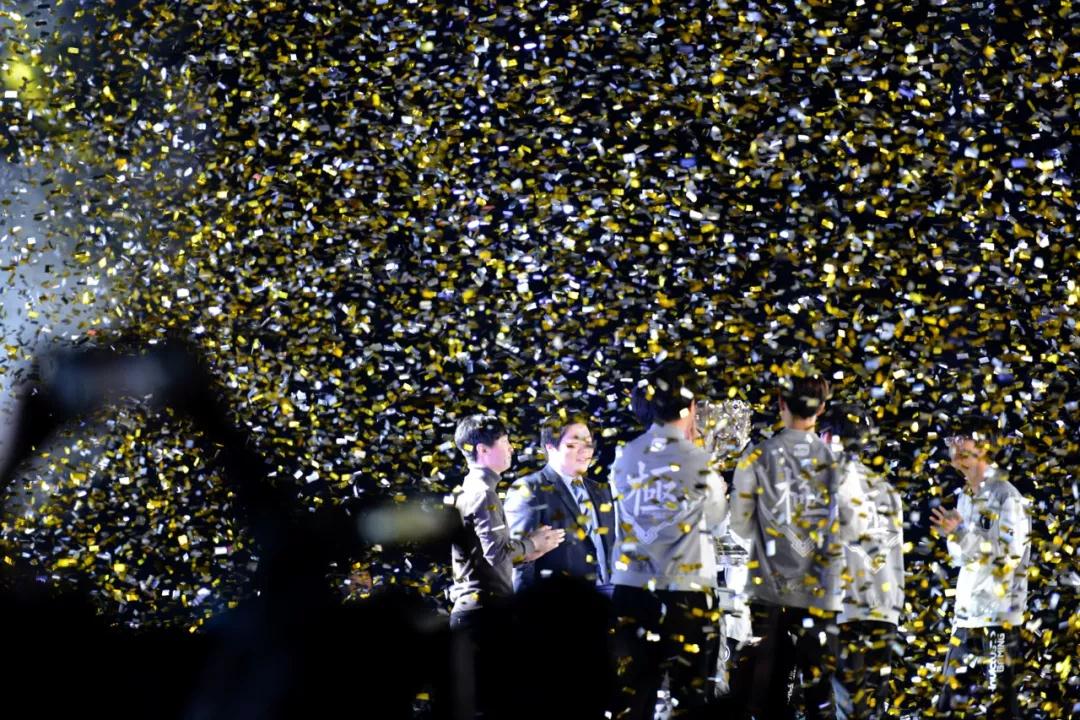 也是通往世 也是通往世